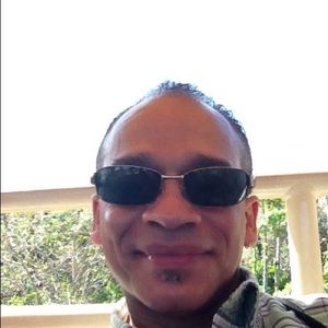 Meet your Posher, Lee